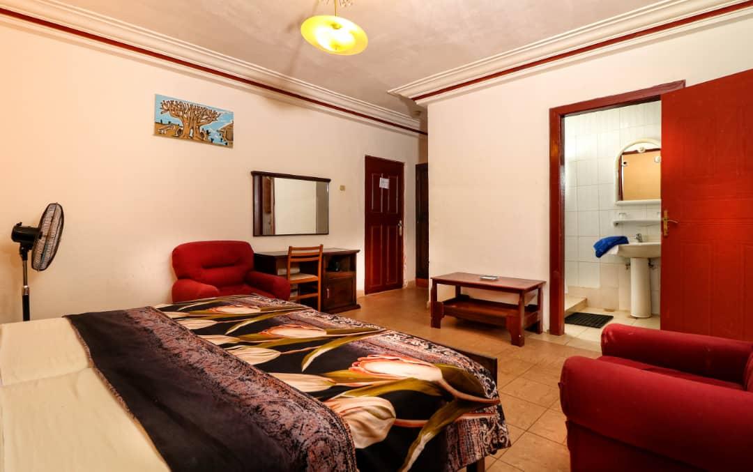 Badala Park Hotel Коту Екстериор снимка