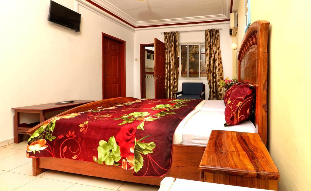 Badala Park Hotel Коту Стая снимка