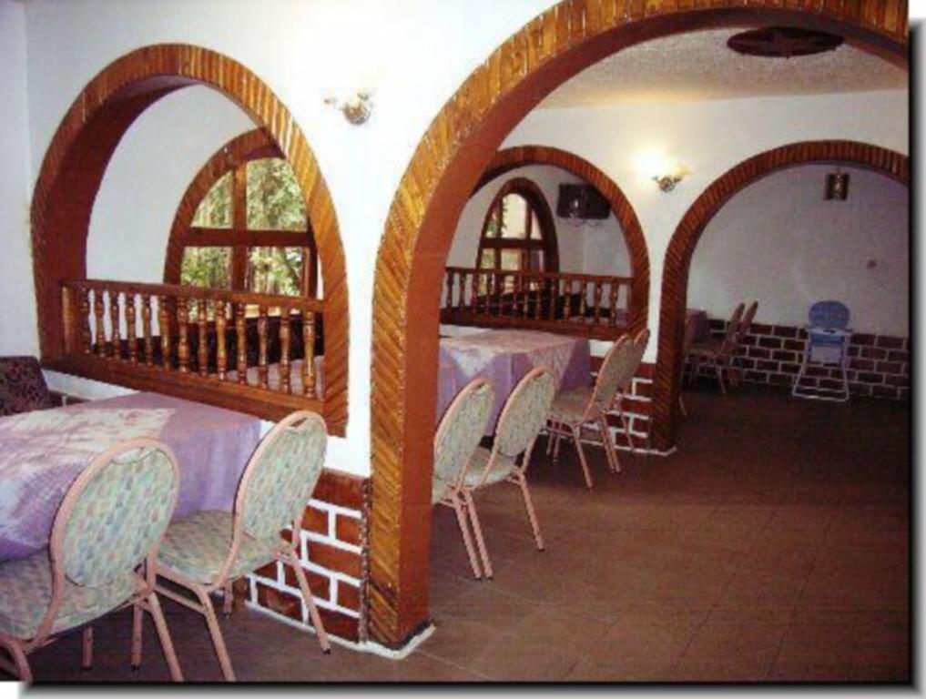 Badala Park Hotel Коту Екстериор снимка