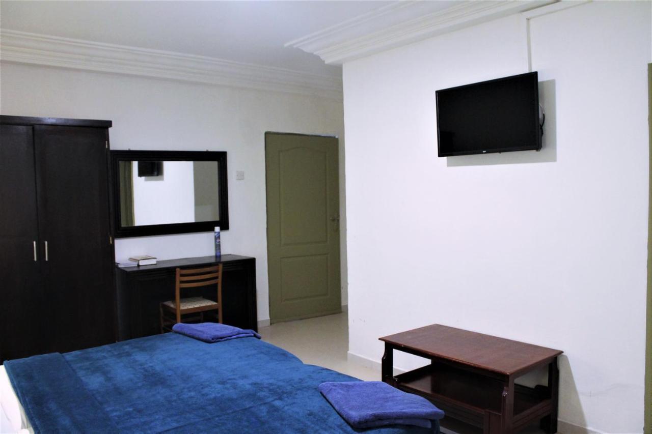 Badala Park Hotel Коту Екстериор снимка