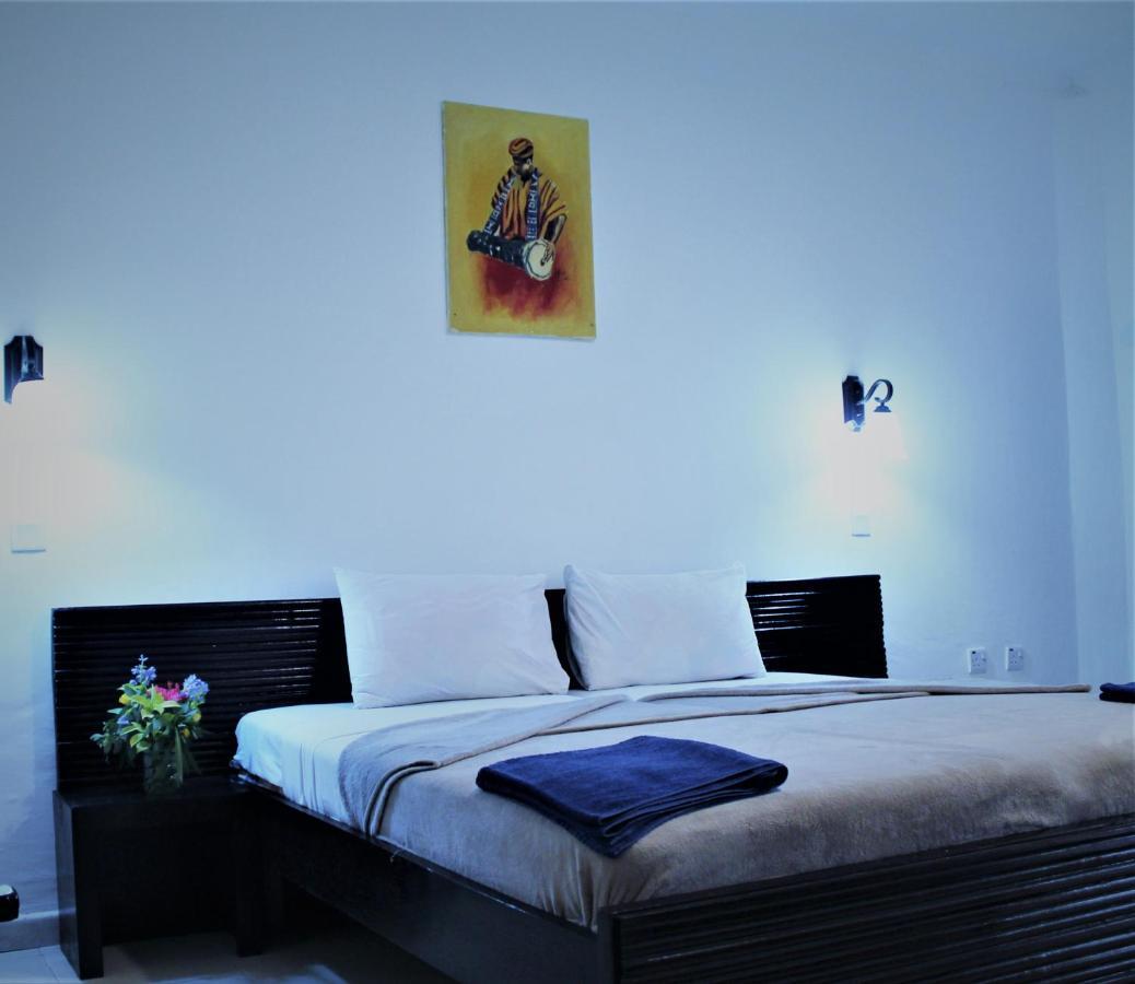 Badala Park Hotel Коту Екстериор снимка