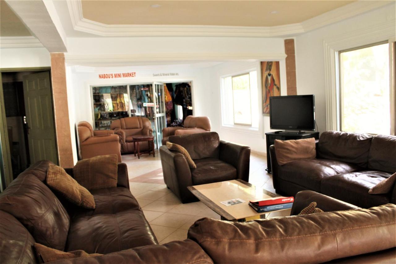 Badala Park Hotel Коту Екстериор снимка